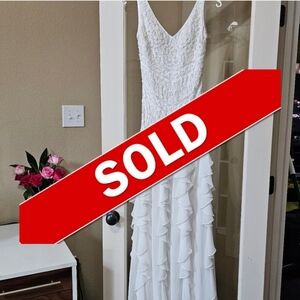 Sue Wong Nocturne Sequined Lace Ruffled Dress-Size 6. EXCELLENT CONDITION!